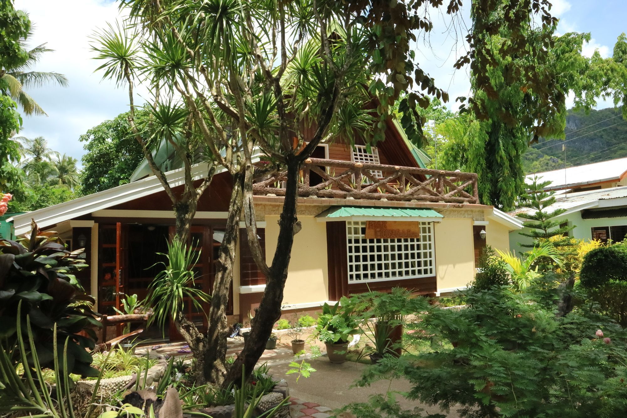 Peak House Garden Pension El Nido Zewnętrze zdjęcie